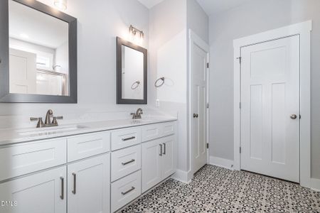 New construction Single-Family house 103 Spumante Ct, Princeton, NC 27569 - image 8