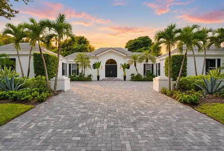 New construction Single-Family house 18397 Se Heritage Dr, Jupiter, FL 33469 - image