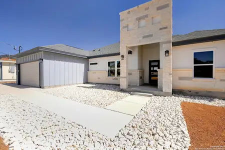 New construction Single-Family house 234 Peter Kleid Lp, Blanco, TX 78606 - image