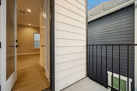 New construction Single-Family house 812 Thornton St, Unit F, Houston, TX 77018 - image 3