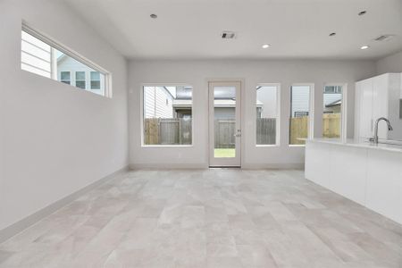 New construction Single-Family house 4413 Abaco Ln, Houston, TX 77045 null- photo 10 10