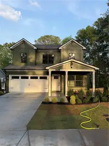 New construction Single-Family house 545 Warren Ave, Scottdale, GA 30079 - image