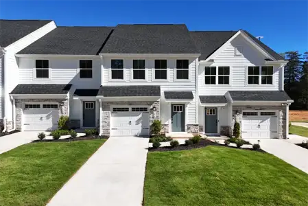 New construction Single-Family house 224 Jango Cir, Greer, SC 29651 - image