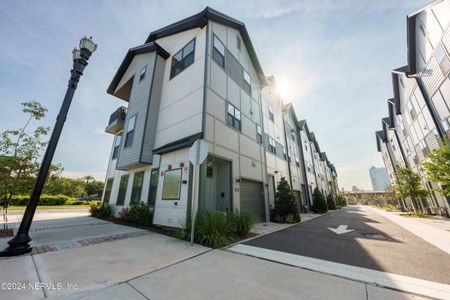 New construction Townhouse house 171 Barstow Pl, Jacksonville, FL 32204 Iris- photo 0 0