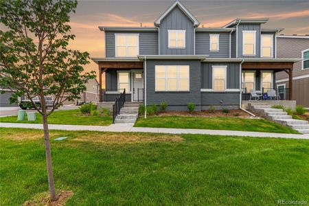 New construction Townhouse house 317 Gray Jay Court, Berthoud, CO 80513 - photo 0