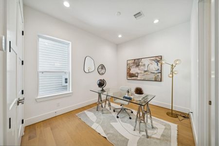 New construction Single-Family house 1403 W 21St St, Unit C, Houston, TX 77008 - image 10