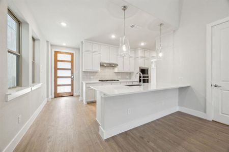 New construction Single-Family house 8261 Emsworth Dr, Dallas, TX 75231 null- photo 10 10