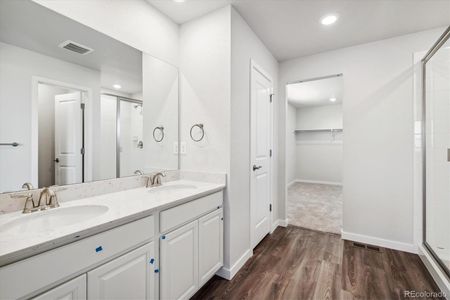 New construction Single-Family house 3302 N Highlands Creek Pkwy, Aurora, CO 80019 Silverthorne- photo 13 13
