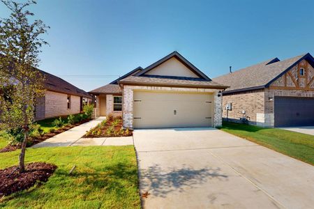 New construction Single-Family house 730 Hidden Feather Dr, Lavon, TX 75166 plan Primrose - 30' Smart Series - image