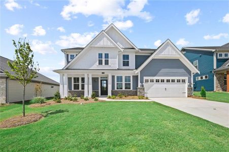 New construction Single-Family house 608 Crystal Lake Pkwy, Hoschton, GA 30548 Grandin- photo 0