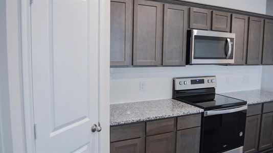 New construction Single-Family house 3273 Slocum Dr, Paris, TX 75460 plan Camden - image