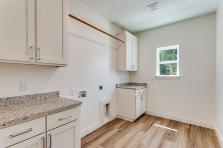 New construction Single-Family house 103 Jim Walters Dr, Runaway Bay, TX 76426 null- photo 5 5
