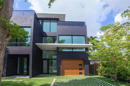 New construction Single-Family house 420 Sw 15Th Rd, Miami, FL 33129 - image