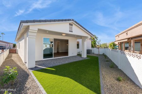 New construction Single-Family house 25893 W Running Deer Trl, Wittmann, AZ 85361 1913- photo 14 14