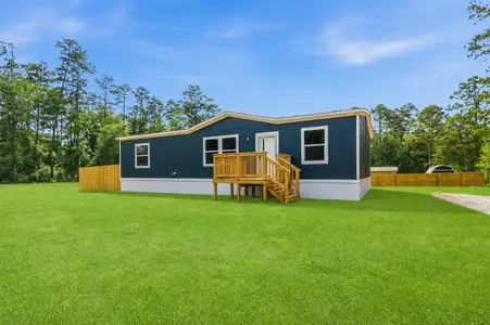 New construction Single-Family house 226 Broken Br, Livingston, TX 77351 - image