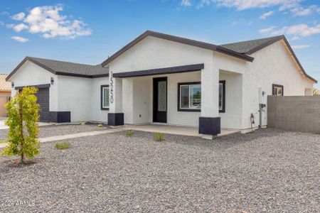 New construction Single-Family house 15250 S Country Club Wy, Arizona City, AZ 85123 null- photo 2 2