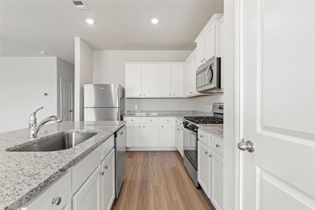 Canterra Creek by LGI Homes in Iowa Colony - image 16