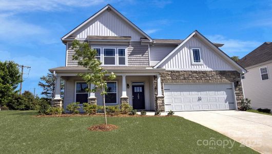 New construction Single-Family house 34 Fox Cove Rd, Hendersonville, NC 28792 - image