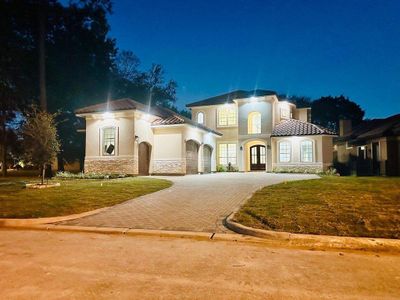 New construction Single-Family house 2915 Twin Fountains Drive, Houston, TX 77068 - photo 0