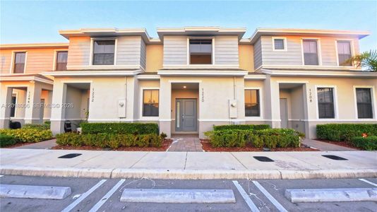 New construction Townhouse house 1232 Ne 5Th Ct, Florida City, FL 33034 - image