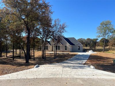 New construction Single-Family house 1053 Llano Wy, Poolville, TX 76487 plan The Longview - image 14