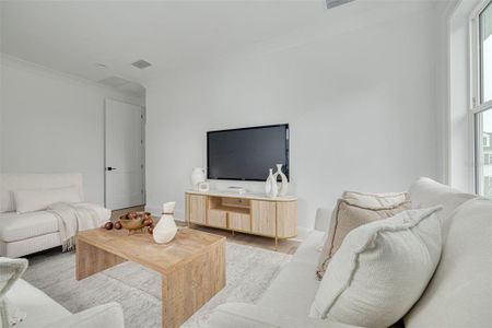 New construction Single-Family house 246 23Rd Ave Se, St. Petersburg, FL 33705 - image 7