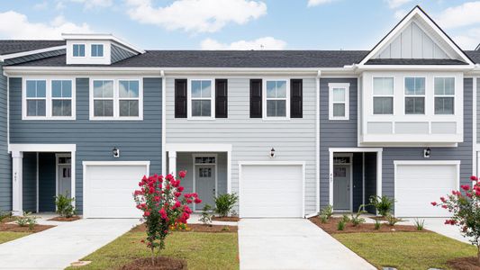 New construction Townhouse house 413 Trotters Ln, Moncks Corner, SC 29461 null- photo 2 2