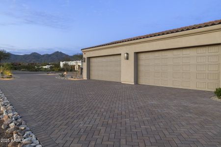 New construction Single-Family house 12331 E Gold Dust Ave, Scottsdale, AZ 85259 null- photo 16 16