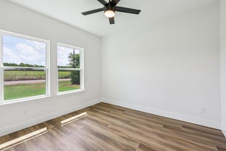 New construction Single-Family house 972 County Rd 4108, Greenville, TX 75401 null- photo 18 18