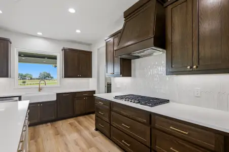 New construction Single-Family house 73 Escalera Ranch Rd, Victoria, TX 77905 plan Marin - image 8