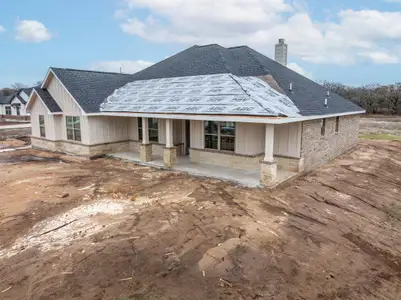 New construction Single-Family house 1049 Leo Ln, Poolville, TX 76487 null- photo 18 18