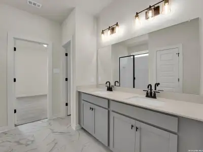 New construction Single-Family house 6410 Monarch Trce, San Antonio, TX 78253 plan Berkshire - image 12