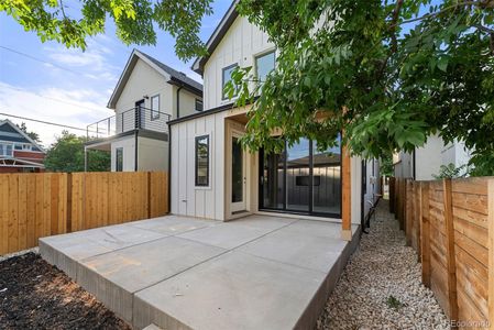 New construction Single-Family house 3270 W Hayward Place, Denver, CO 80211 - photo 2 2