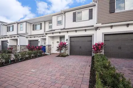 New construction Townhouse house 4986 Prairie Preserve Run, St. Cloud, FL 34772 - image