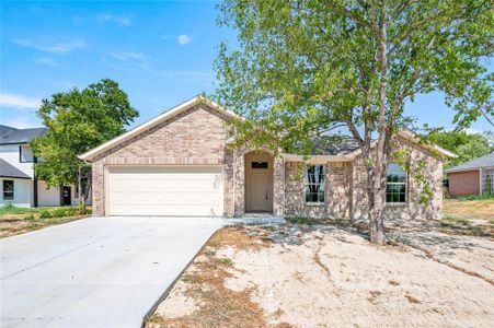 New construction Single-Family house 114 Half Moon Wy, Runaway Bay, TX 76426 null- photo 0 0