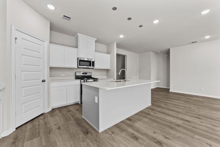 New construction Single-Family house 536 Stone Hollow Dr, Van Alstyne, TX 75495 plan Ellerdale DEF - image 18