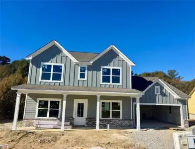 New construction Single-Family house 124 Harmony Farms Orch, Eatonton, GA 31024 plan (GA)Jackson A 2 Front Entry - image