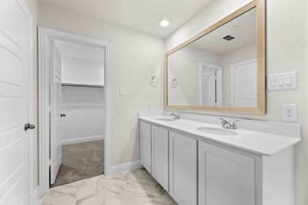 New construction Townhouse house 3076 Tall Pine Ln, Corinth, TX 76210 plan Conroe - image 16