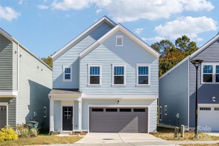 New construction Single-Family house 413 Kingsway Cir, Charlotte, NC 28214 null- photo 0 0