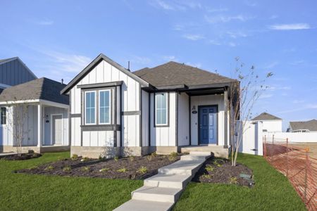 New construction Single-Family house 131 Summer Dr, Elgin, TX 78621 plan Harvest Ridge 1326 - image