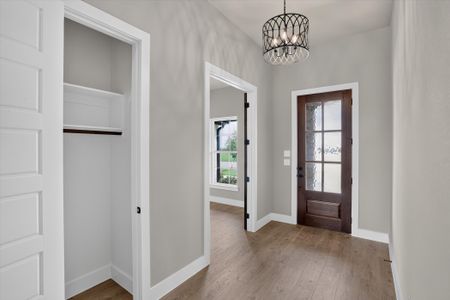 New construction Single-Family house 140 Chapowits, Godley, TX 76044 plan The Laredo - image 17