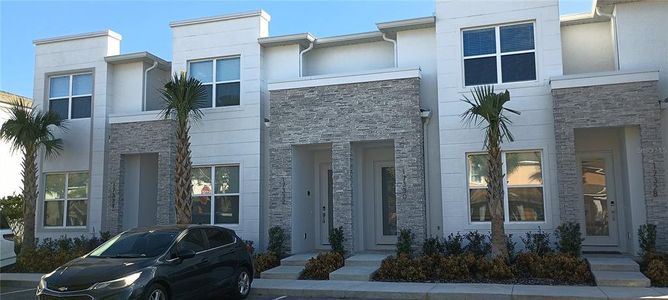 New construction Townhouse house 17330 Serenidad Blvd, Clermont, FL 34714 - image