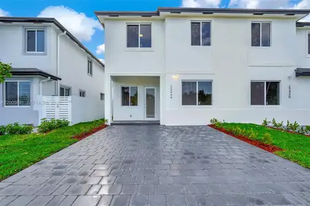 New construction Townhouse house 22555 Sw 125Th Ave, Miami, FL 33170 - image 3