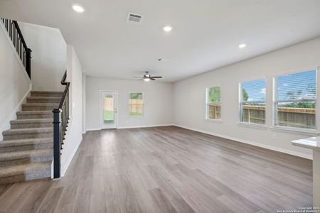 New construction Single-Family house 552 Shelton Pass, Cibolo, TX 78108 The Pearl (C452)- photo 6 6