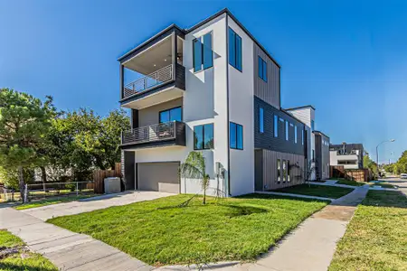 New construction Townhouse house 4319 Sylvester St, Dallas, TX 75219 - image