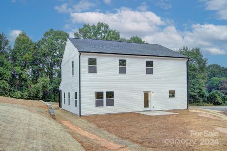 New construction Single-Family house 253 Robinson Clemmer Road, Dallas, NC 28034 - photo 31 31