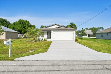 New construction Single-Family house 5606 Seagrape, Fort Pierce, FL 34982 - image