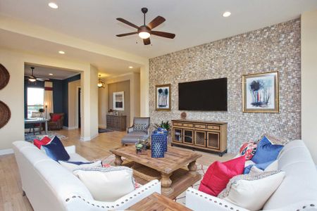 New construction Single-Family house 123 Rees Landing Rd, Spicewood, TX 78669 null- photo 10 10