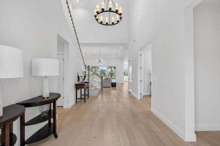 New construction Single-Family house 9249 Crestview Cir, Palm Beach Gardens, FL 33412 - image 16