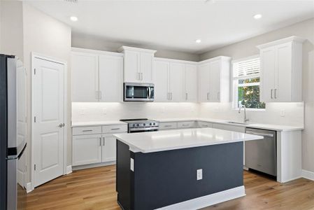 New construction Single-Family house 6226 29Th St N, St. Petersburg, FL 33702 - image 6